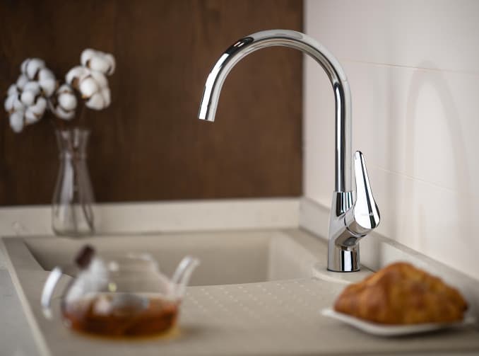 #4501 Baterija za sudoperu MINOTTI PRIMA sa 2 cijevi labud lula 3