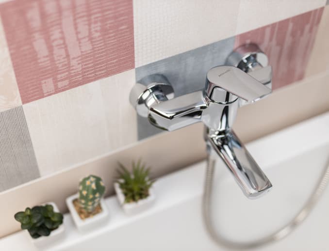 #4110 Baterija za kadu MINOTTI PRIMA sa preklopnom lulom 4