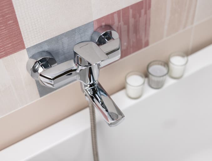 #4110 Baterija za kadu MINOTTI PRIMA sa preklopnom lulom 2