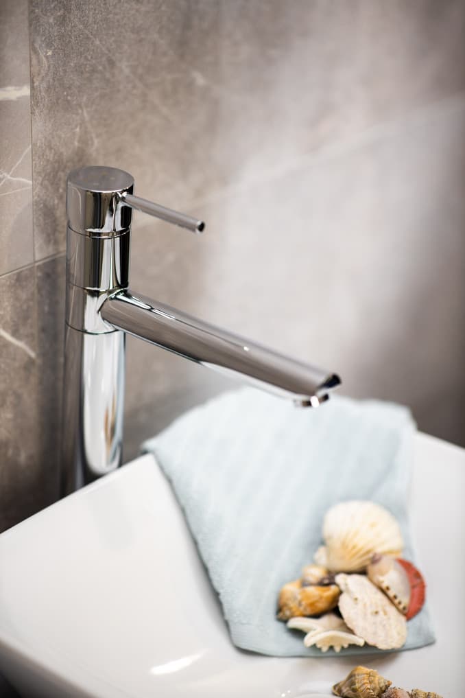 #6119 Baterija za lavabo MINOTTI TUBO visoka 4